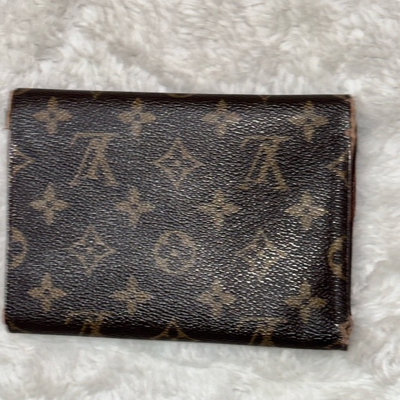 LV Giveaway ๐๐๐๐Louis Vuitton Vintage Monogram Small Wallet๐ซถ๐ซถLV GIVEAWAY ๐ซถ๐ซถ๐ซถ๐ซถ๐ซถ - Picture 4 of 13